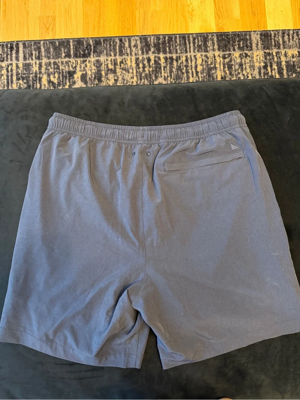 UNTUCKit Men’s Slate Blue Athletic Drawstring Shorts